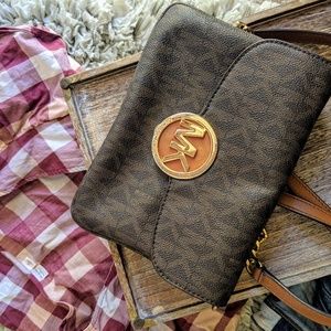 Michael Kors signature cross body purse